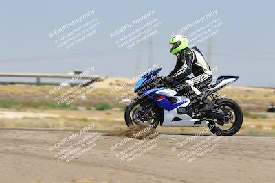 media/Sep-01-2025-Lets Ride (Mon) [[4370d11284]]/B Group/1220pm (Wheelie Bump)/